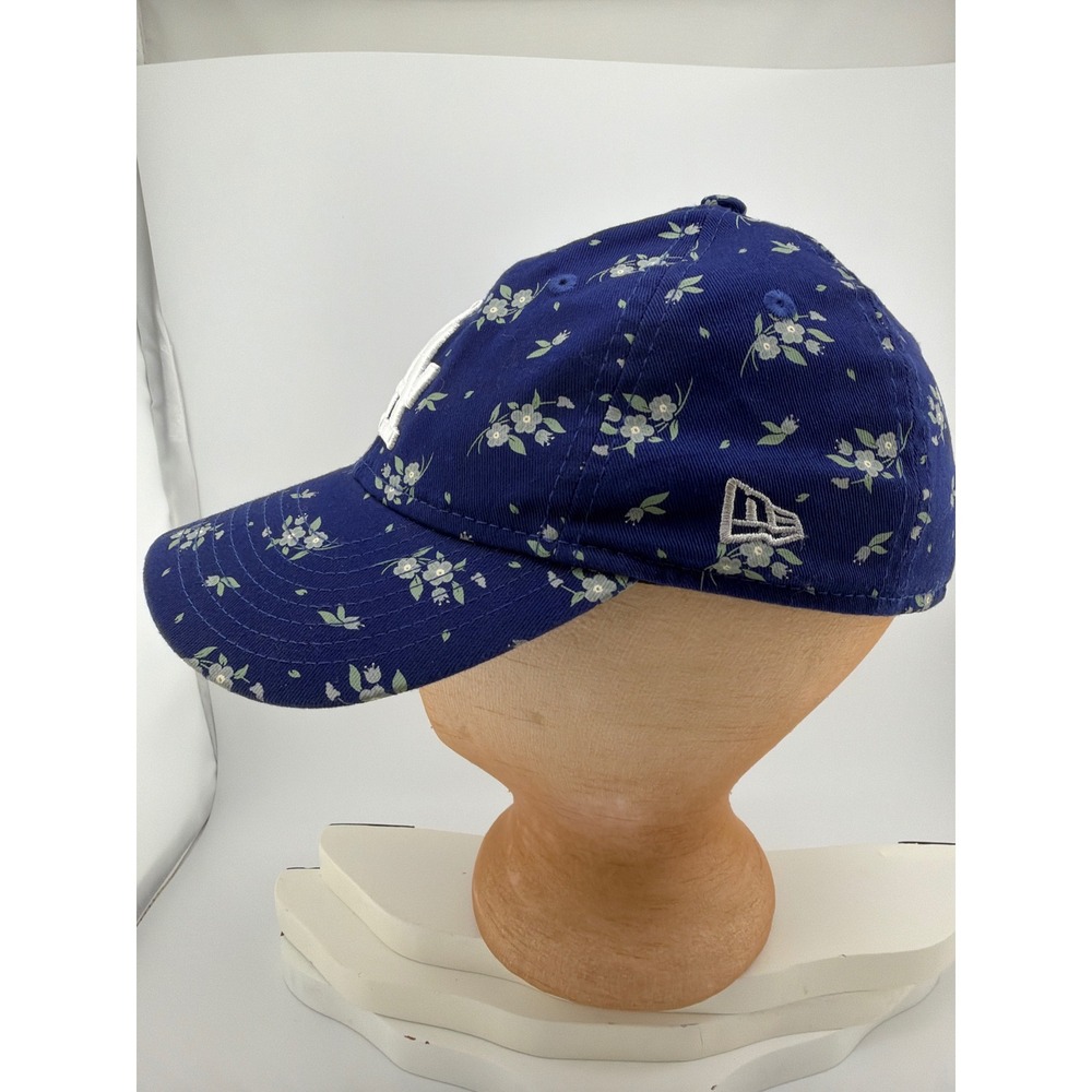 Los Angeles Dodgers Blue Floral LA Logo Adjustable Baseball Cap - Picture 2 of 4
